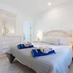 Serenity Πουέρτο Ντελ Κάρμεν