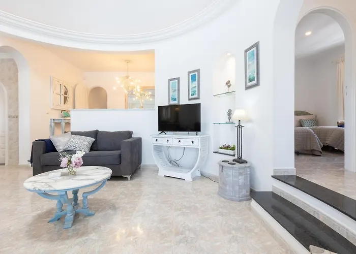 Serenity Villa Puerto del Carmen (Lanzarote)